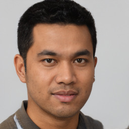 Alex Chen